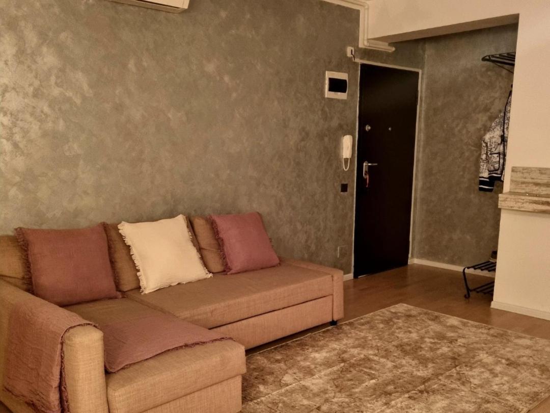 Park Residence 5, 2 Bedroom Apartment Bucareste Exterior foto